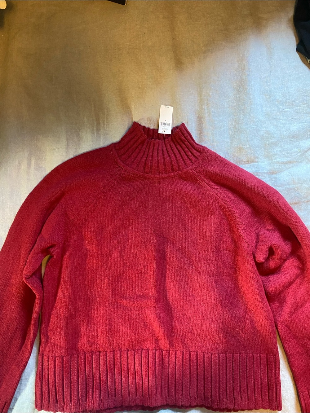 GAP Cashsoft Women's Ribbed Mock Neck Sweater - Red